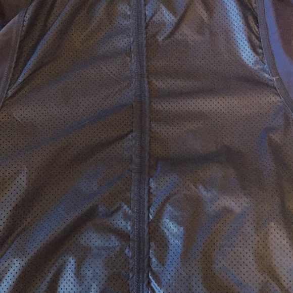 Royal blue running jacket - Picture 4 of 5